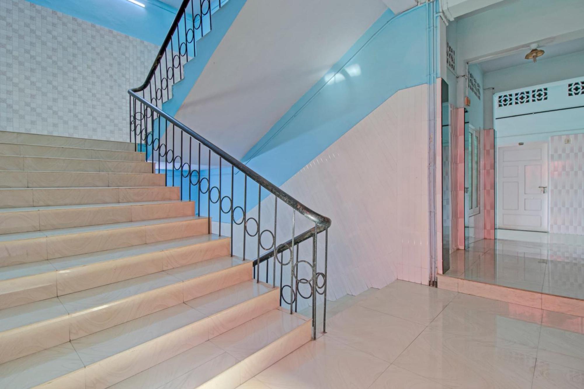 Spot On J P Tourist Home Kollam Εξωτερικό φωτογραφία